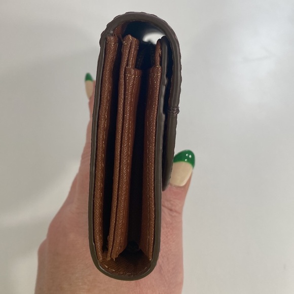 Fossil Cleo Clutch Brown Flap Wallet - Picture 4 of 6